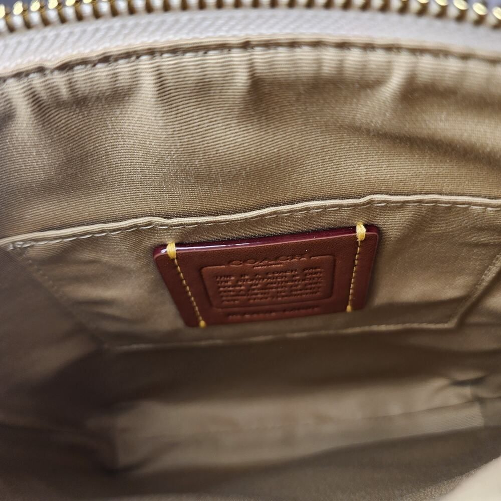 NWT COACH CAQ09 Mini Rowan File Bag With Strawberry Print Coated Canvas Leather - Picture 3 of 5